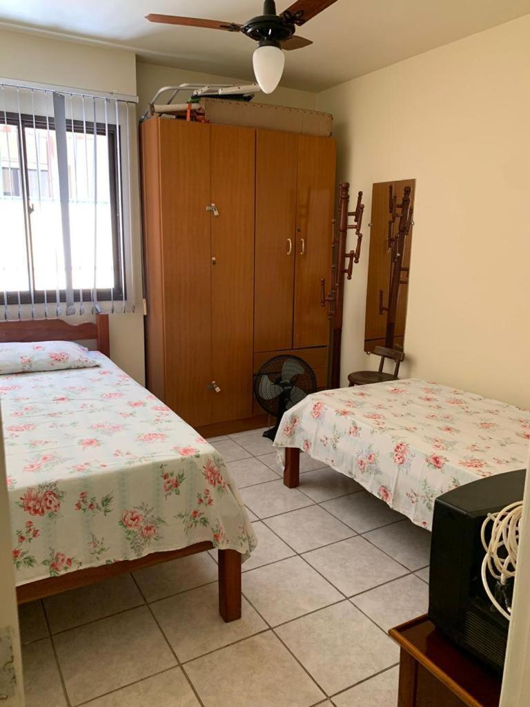 Apto Praia Do Morro, 02 Quartos C Suite, Wi-Fi, Garagem, 1 Andar Escada. Guarapari Exterior photo