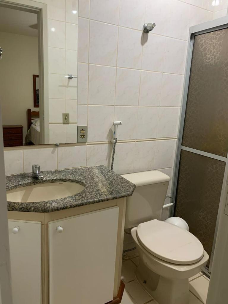 Apto Praia Do Morro, 02 Quartos C Suite, Wi-Fi, Garagem, 1 Andar Escada. Guarapari Exterior photo